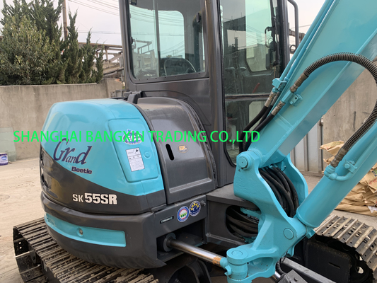 좋은 상태 Kobelco SK55SR 미니 발굴기 강한 힘과 수압 안정성