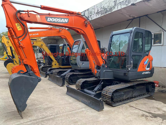 좋은 상태 모든 기능과 함께 좋은 작동 상태 Doosan DX60 발굴기