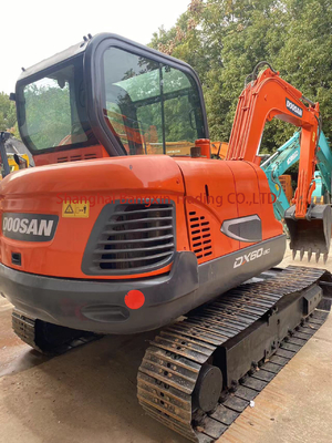 좋은 상태 모든 기능과 함께 좋은 작동 상태 Doosan DX60 발굴기