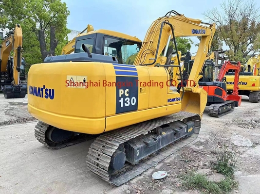 사용 된 코마쓰 PC130-7 1 대와 기계 무게 13000 KG
