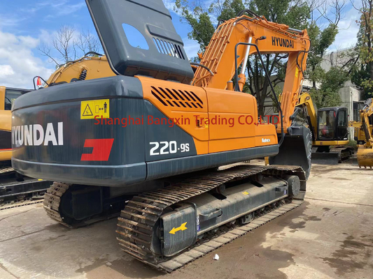 엔지니어링 건설 사용 된 현대 R220-9S Excavator 22 톤 커민스 엔진