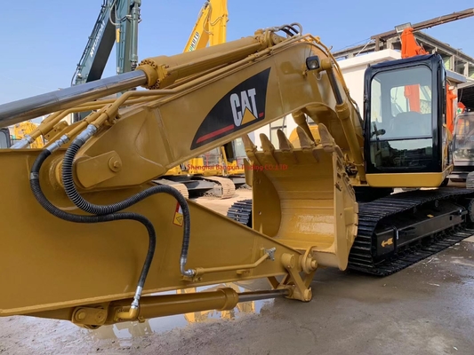 8사용 된 발굴기 Cat 320CL 우수한 작업 성능과 1 버킷 용량