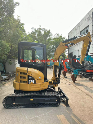 강한 힘과 수압 안정성 소 기계 사용 미니 발굴기 CAT 303