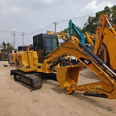 2.5 톤 CAT 306d 미니 발굴기 강한 힘과 높은 수압 안정성